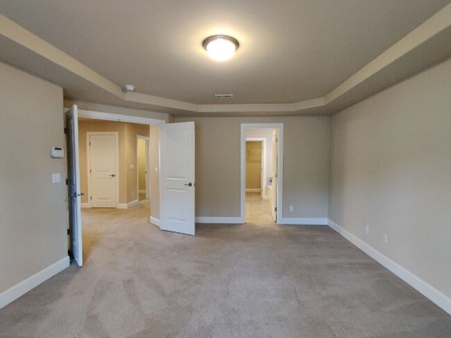 Building Photo - Beautiful Tumwater Home - 4 BD+DEN+BONUS RM