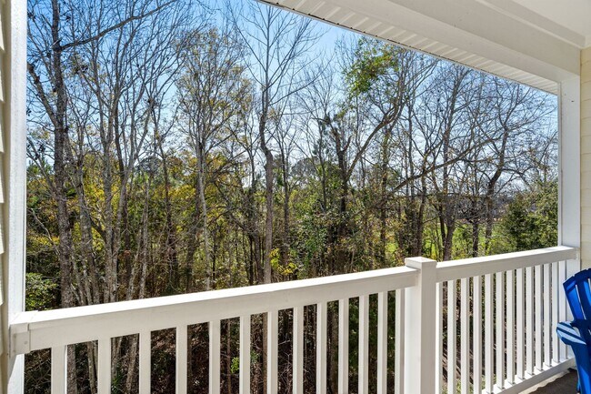 Building Photo - 6015 Catalina Dr