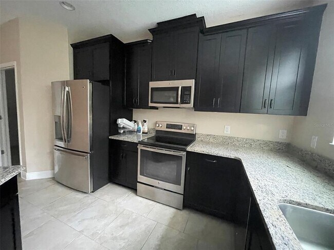 Building Photo - 30281 Southwell Ln