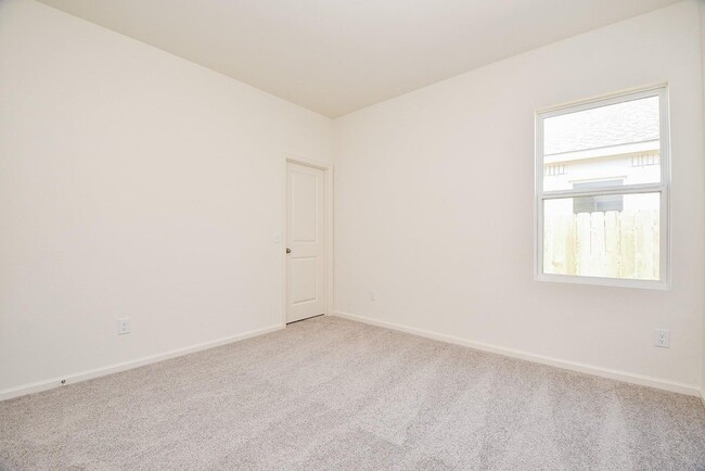 Building Photo - 5906 Bright Keel Dr