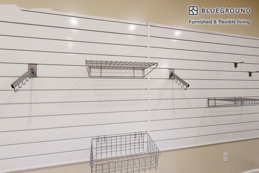 Building Photo - 79 Alexander St