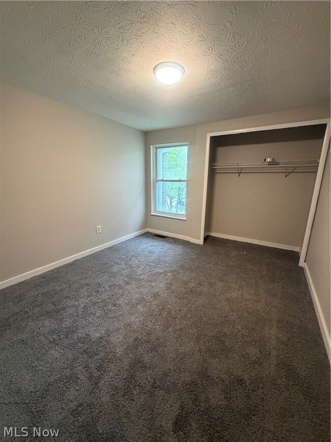 Building Photo - 9409 Manor Ave