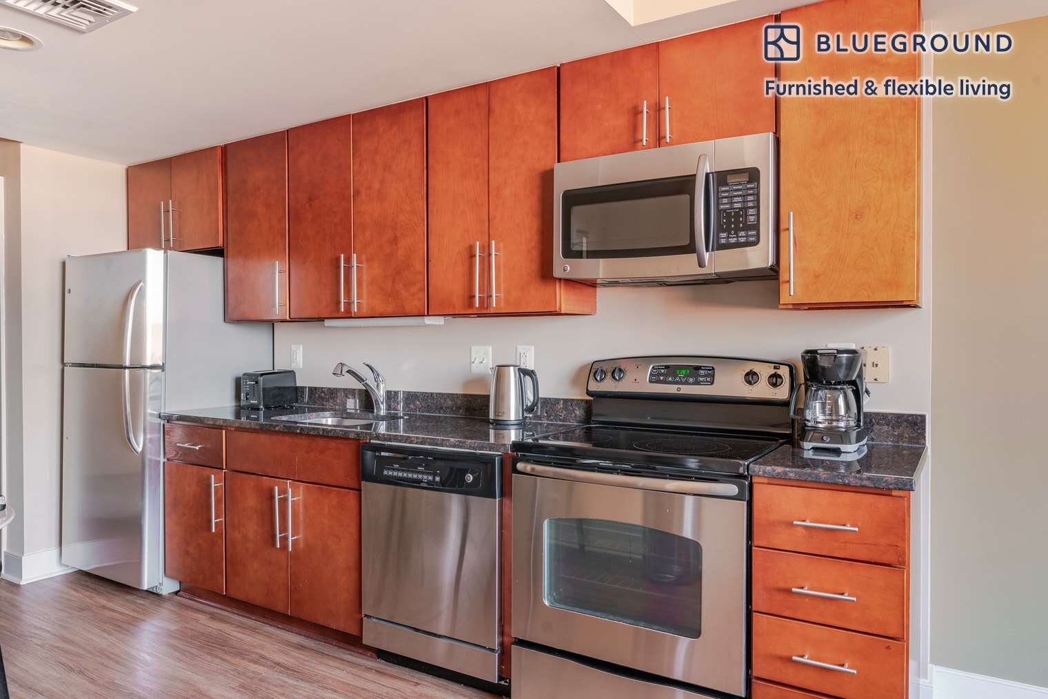 Building Photo - 425 L St NW