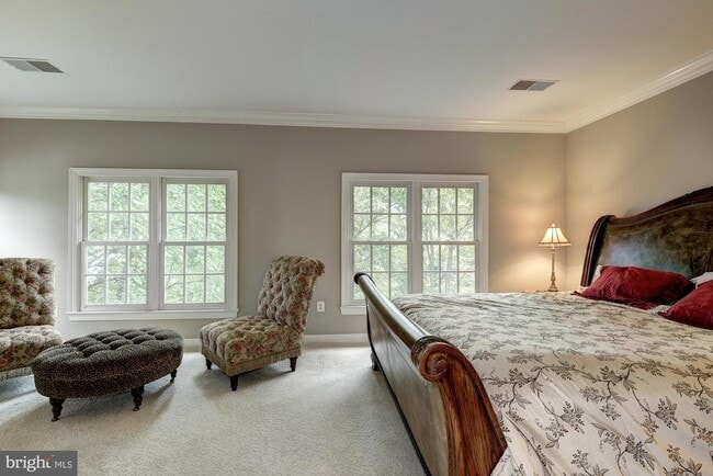 Building Photo - 1657 Colonial Hills Dr