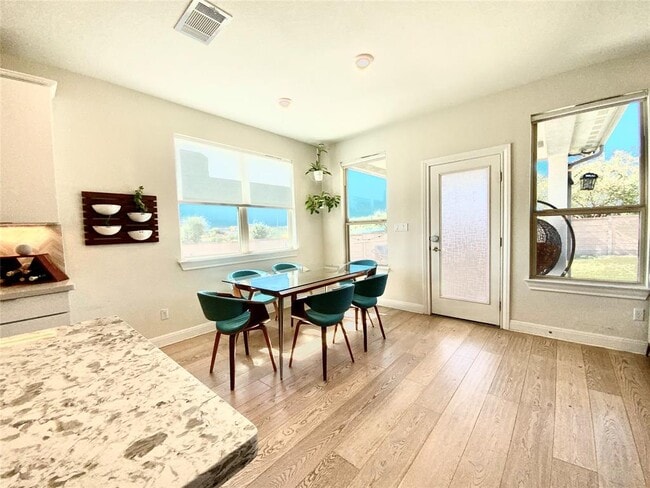 Building Photo - 16028 Cinca Terra Dr