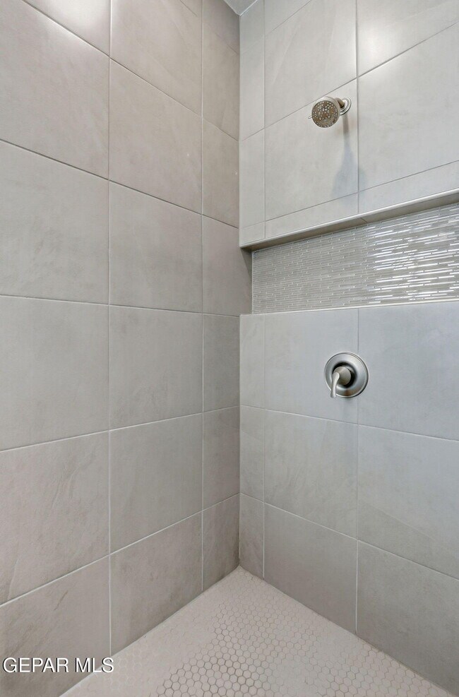 Building Photo - 11150 Blazing Star Pl