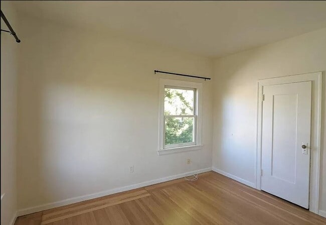 Building Photo - 1538 62nd St