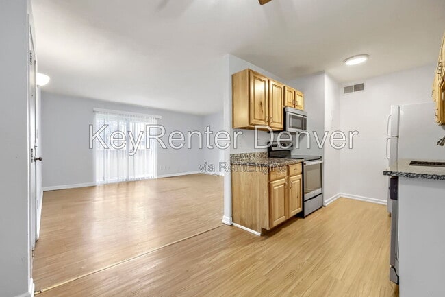 Building Photo - 10211 Ura Ln