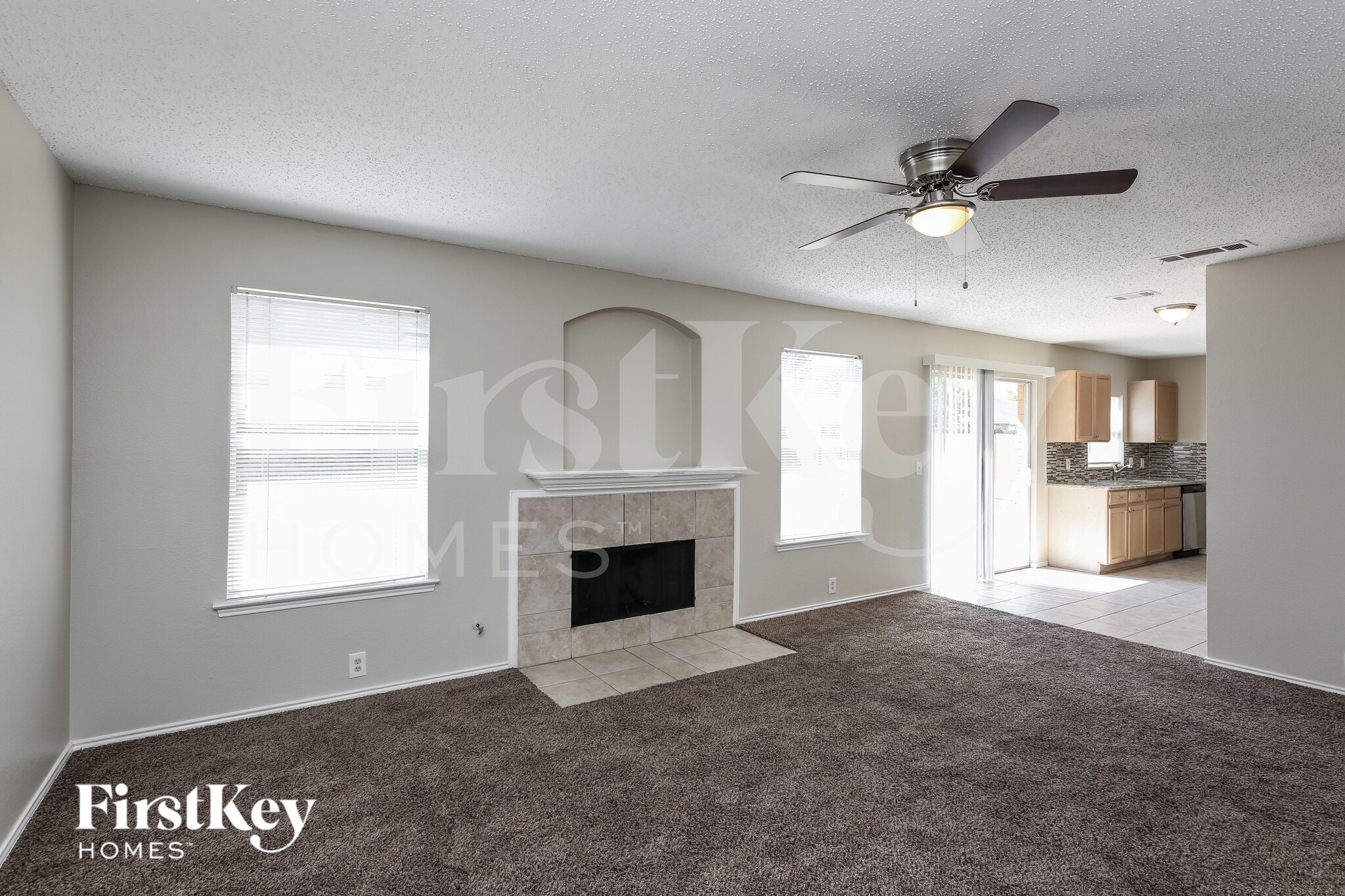 Building Photo - 820 Monette Dr