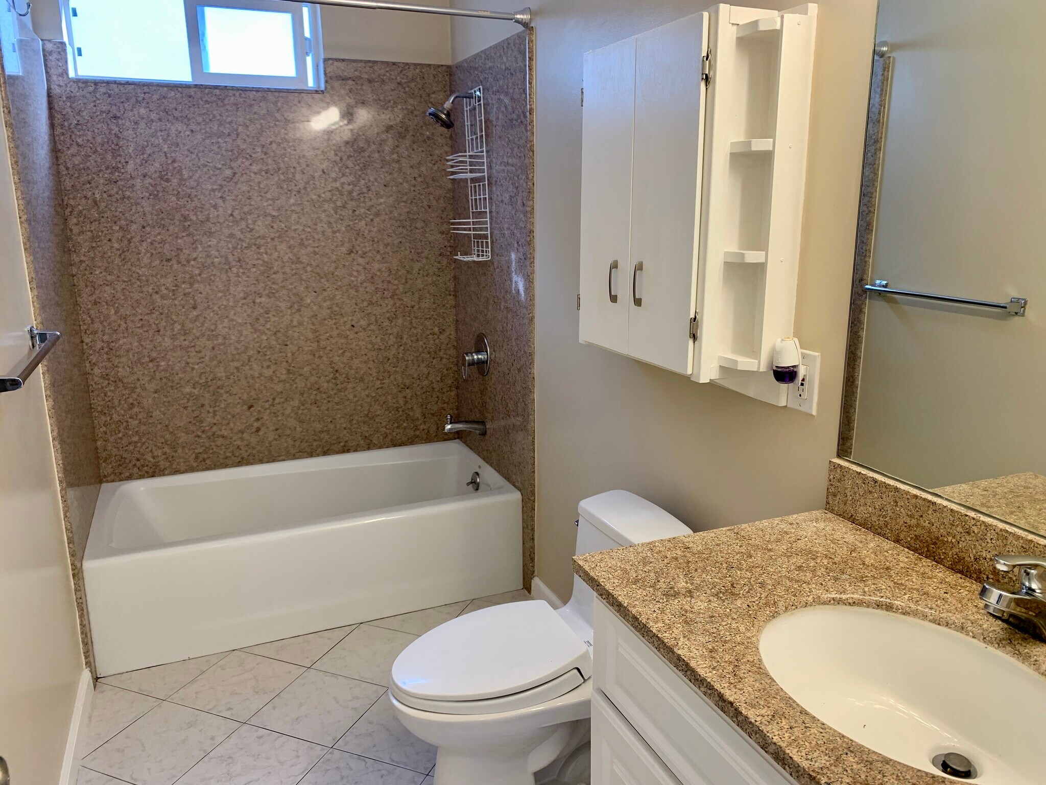 Bathroom - 216 Paramount Dr