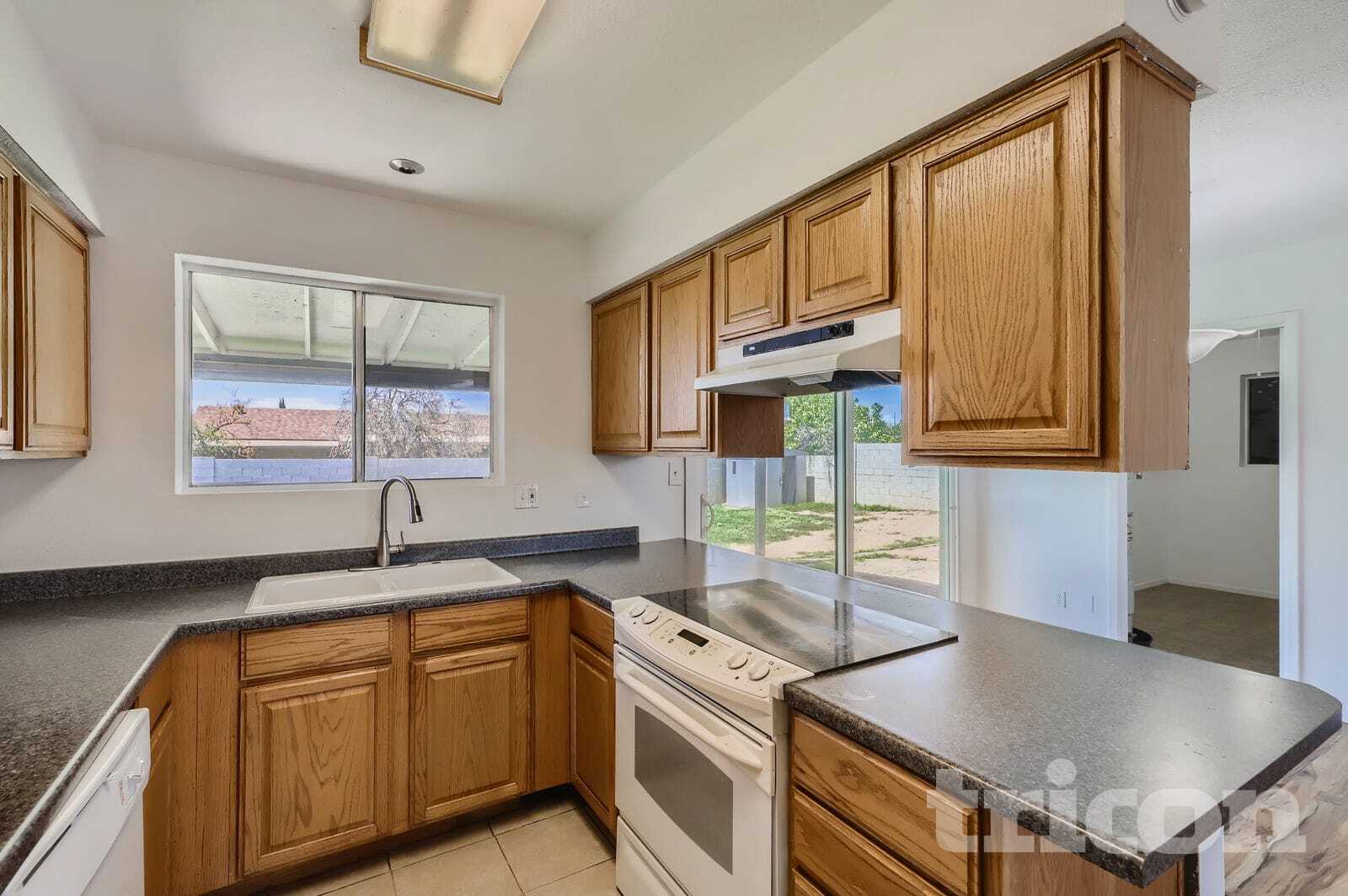 Building Photo - 17834 N 9th Ave