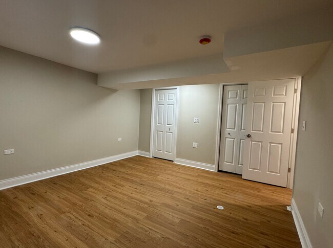 Building Photo - 6348 S Langley Ave