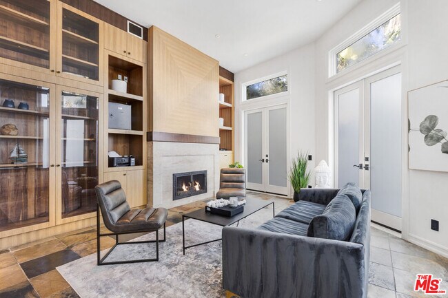 Building Photo - 11037 Anzio Rd