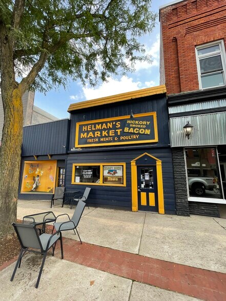 Building Photo - 502 Woodworth Ave