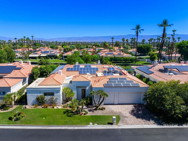 Building Photo - 75070 Muirfield Ct