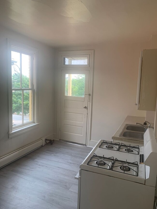 Building Photo - Available Now! York City SD