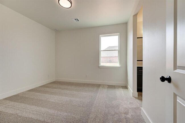 Building Photo - 9305 NW 146th St
