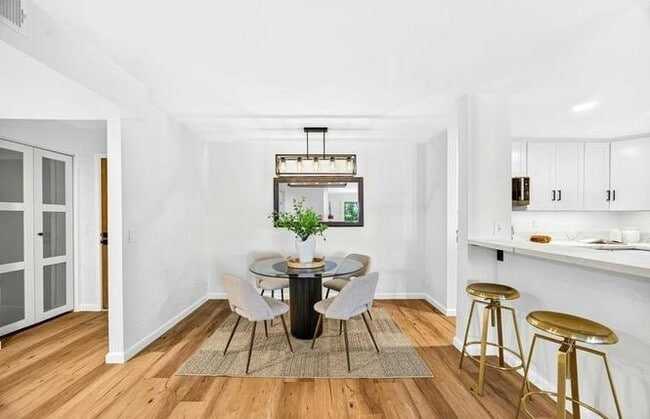 Building Photo - 2639 Pirineos Way