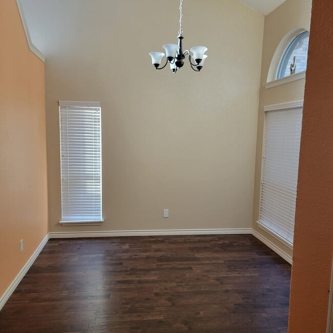 Building Photo - 6801 Tudor Dr