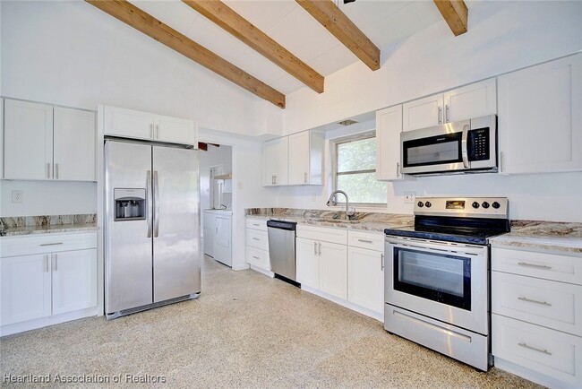 Building Photo - 3748 Sebring Pkwy