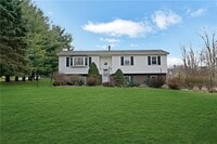 Building Photo - 255 Prospect Rd