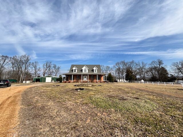 Building Photo - 156 Campground Rd