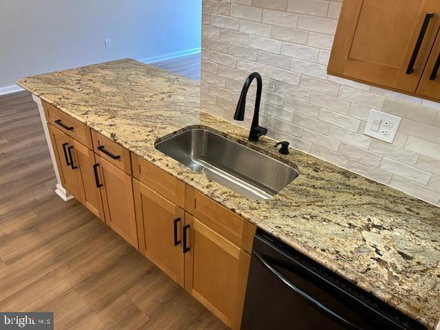 Building Photo - 504 Cherrington Dr