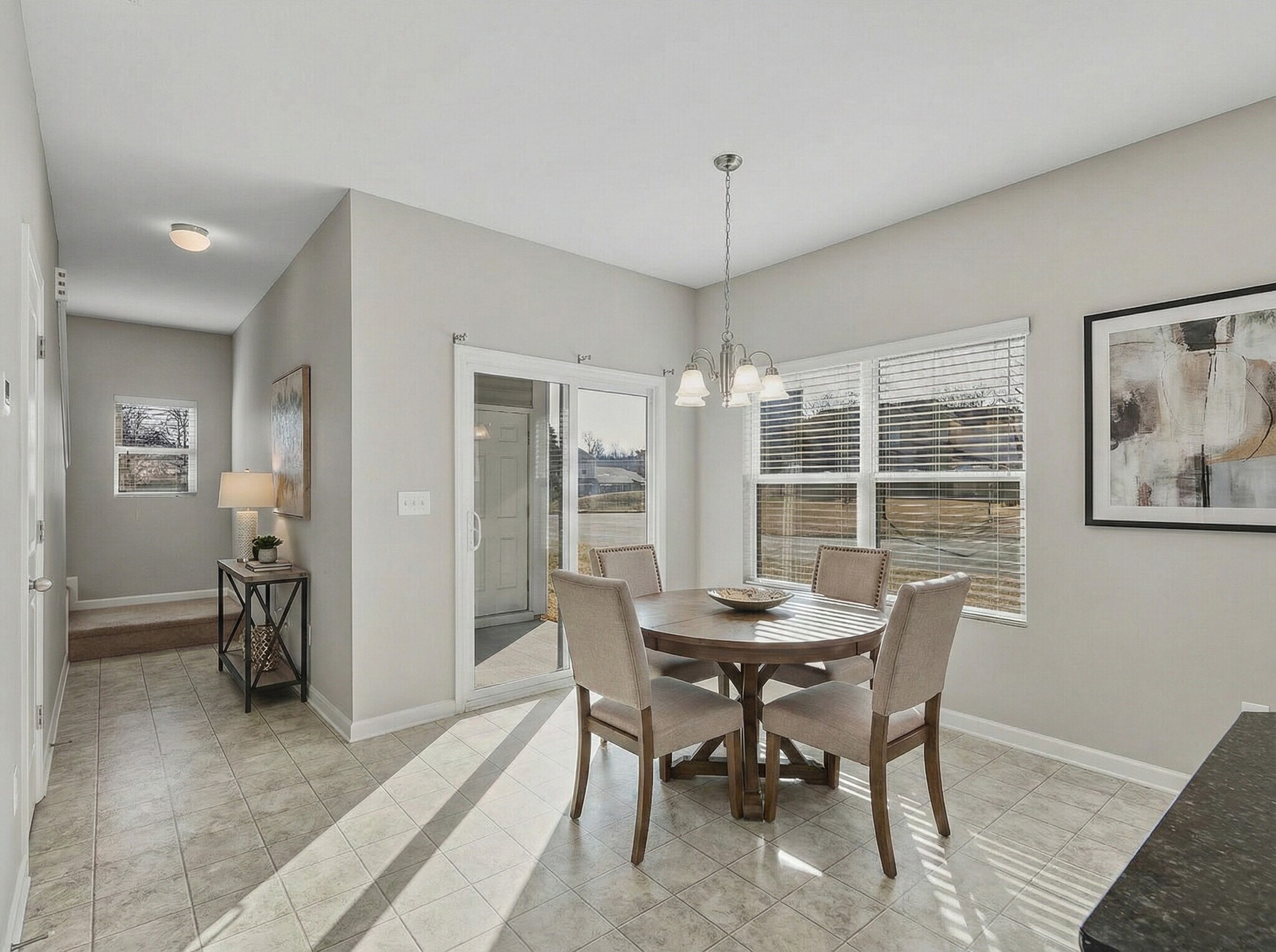 Building Photo - 608 Cahill Ln