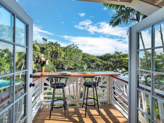 Building Photo - Oceanfront Estate: The Honolii Hale