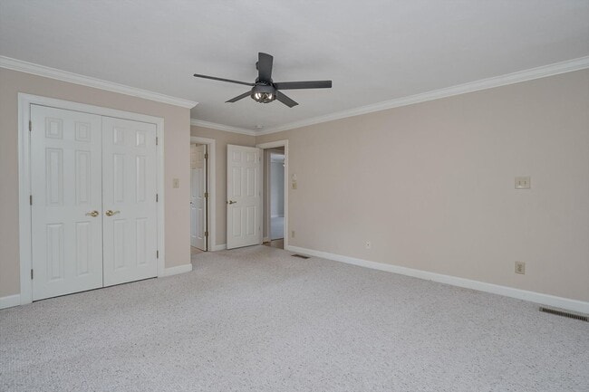 Building Photo - 2406 Jib Cir