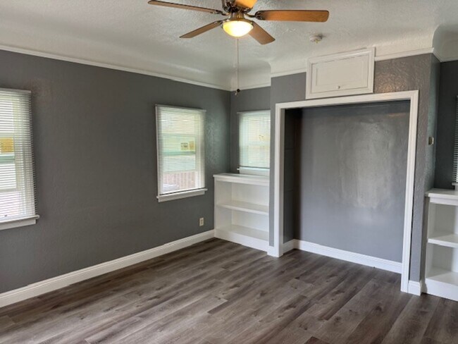 Building Photo - 714 Lime Ave