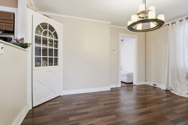 Building Photo - 3015 N 5th St