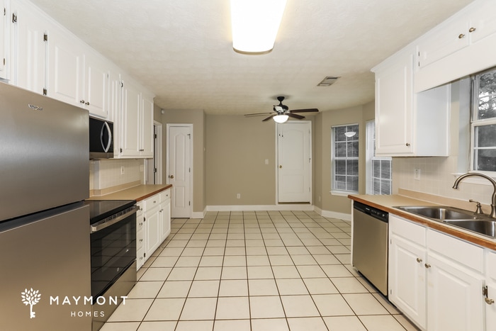 Building Photo - 100 Rainwater Ct