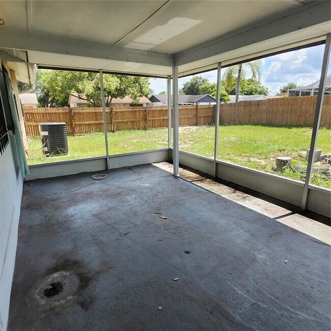 Building Photo - 3154 Laird Dr