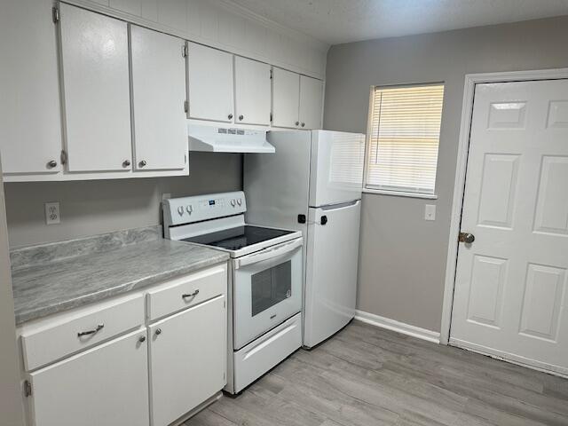 Building Photo - 3095 Brookside Dr NW