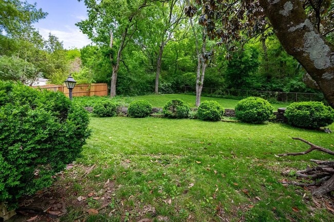 Building Photo - Nice 4BR Home in Perfect Location