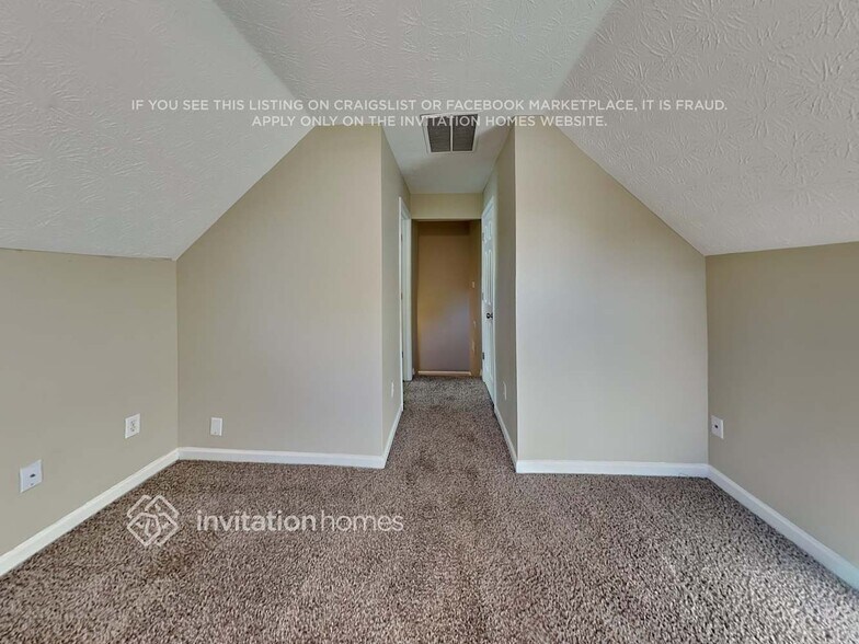 Building Photo - 1420 Great River Pkwy SE