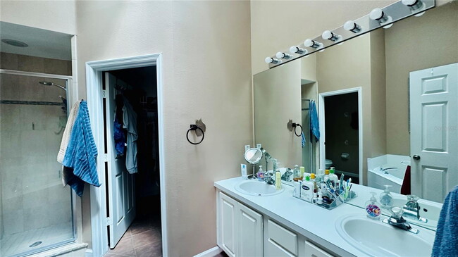 Building Photo - 3227 Heron's Point Cir