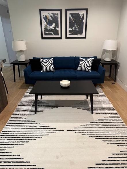 Building Photo - 1719 Irving St