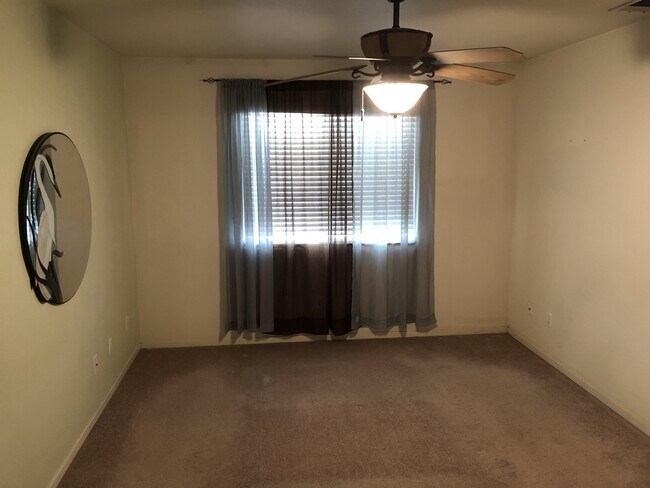 Building Photo - 1281 Mt Brewer Ct