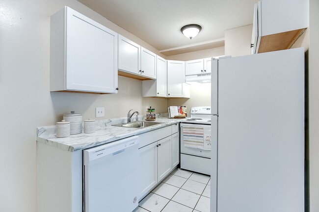 1BR, 1BA - 1512-103 - Sherwood Glen Apartments