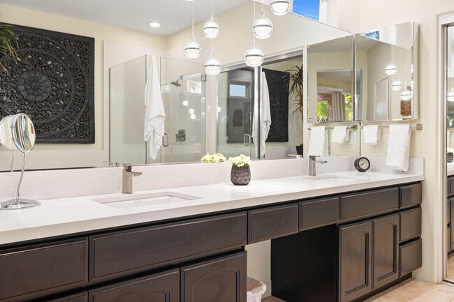 Building Photo - 49105 Casa Del Rio