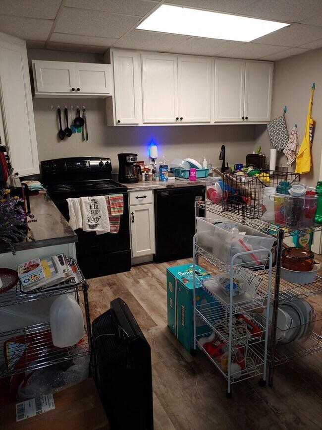 Building Photo - 1813 Swinging Bridge Rd