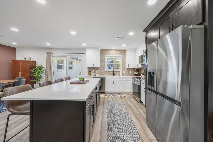 Building Photo - 1611 Armistead St