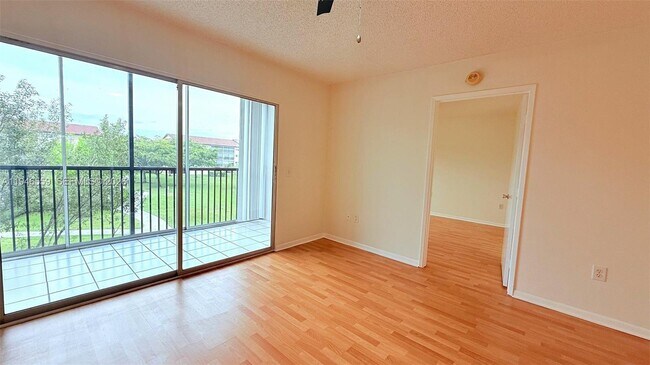 Building Photo - 12651 SW 16th Ct