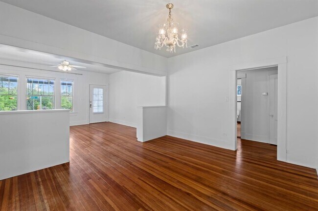 Building Photo - 1117 Enfield Rd