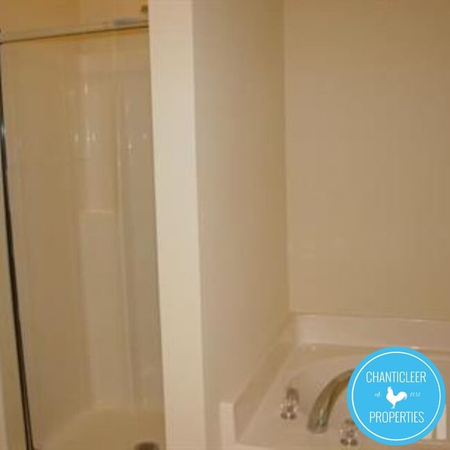 Building Photo - 105 Chandler Springs Dr