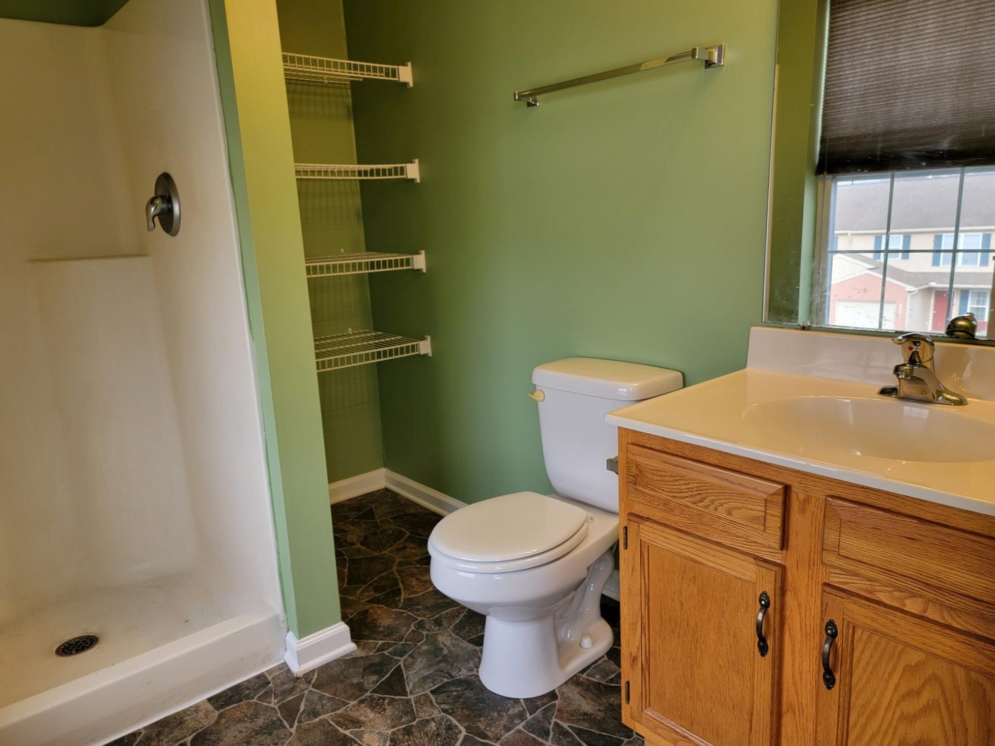 Building Photo - 2006 Greystone Dr