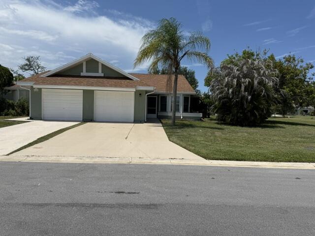 Building Photo - 1478 SE Larkwood Cir