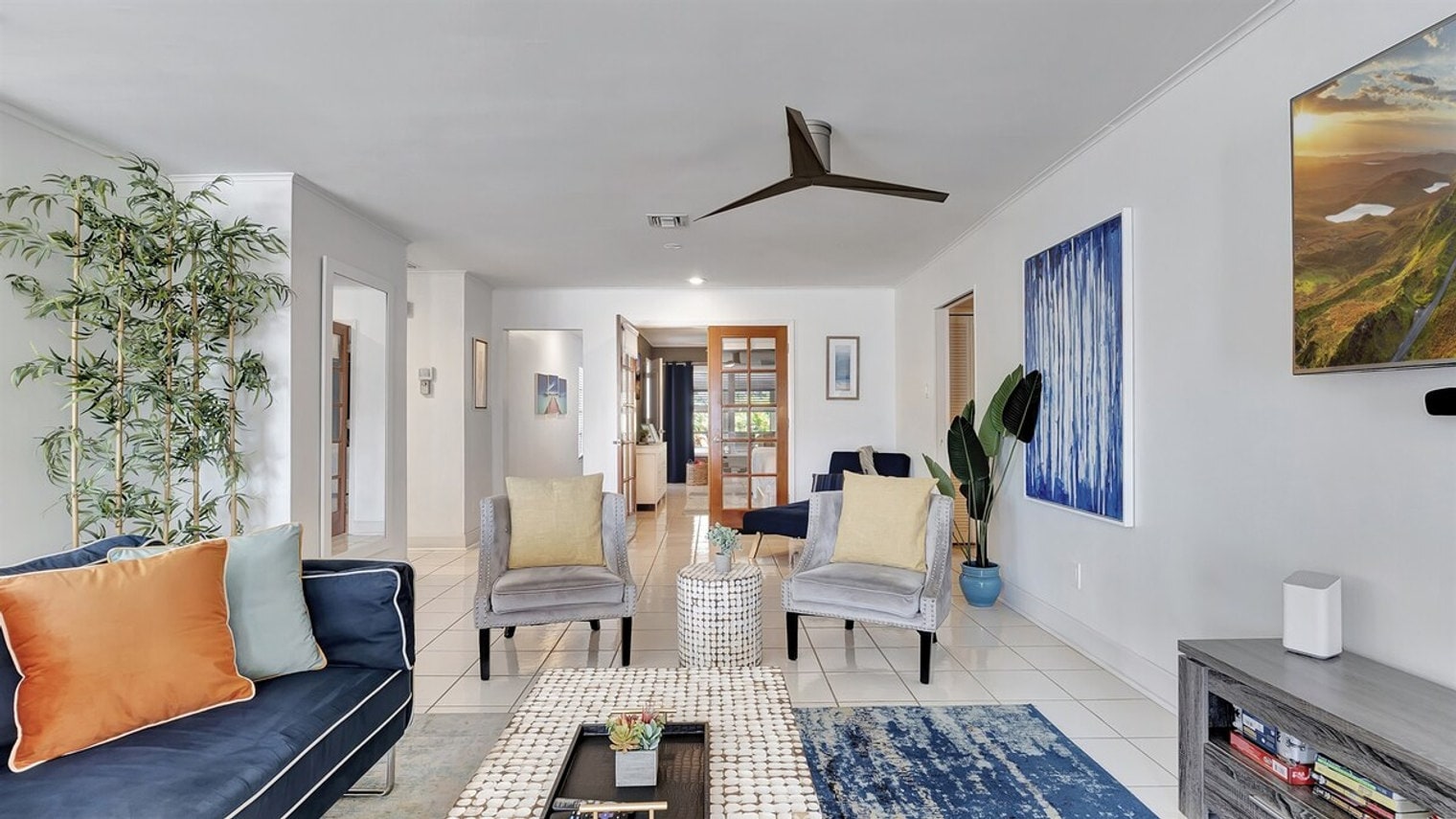 Building Photo - 571 94th Ave N